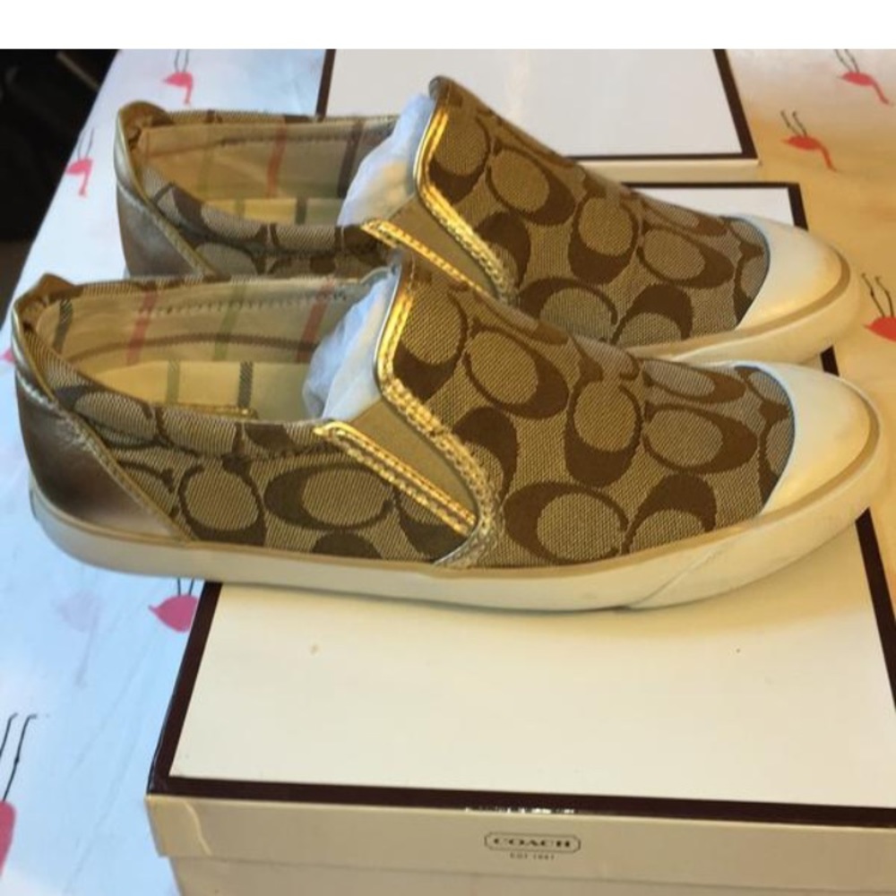 Authentic Coach skippies
